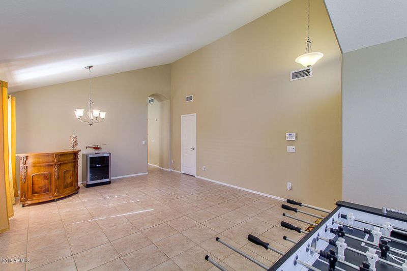 709 E Kyle Dr, Gilbert, AZ 85296