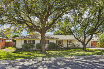709 E Winter Dr, Phoenix, AZ 85020