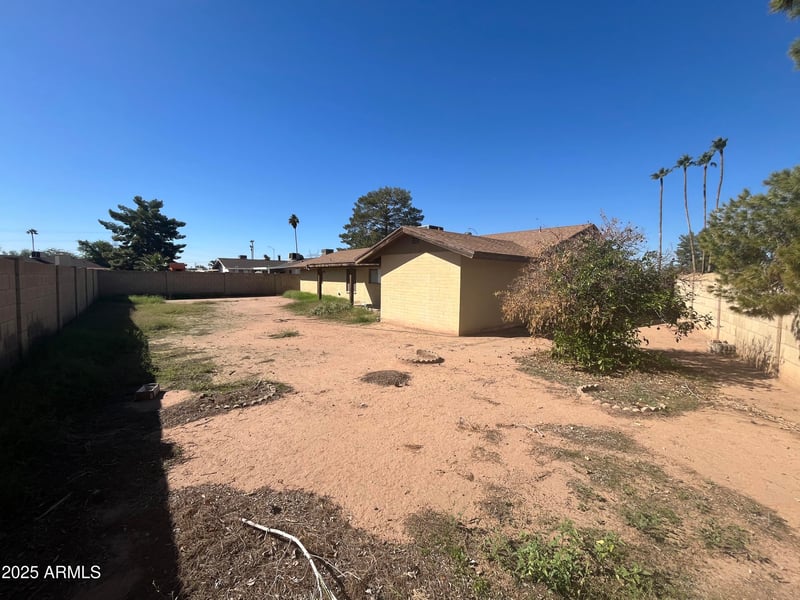 709 Linden Cir, Mesa, AZ 85203