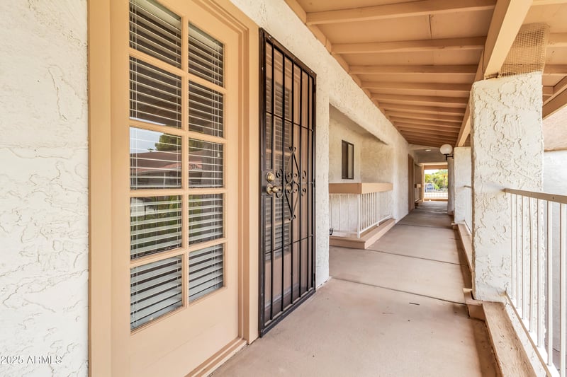 709 Power Rd #203, Mesa, AZ 85206