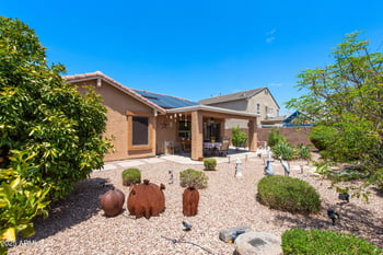709 Saddle Way, San Tan Valley, AZ 85143