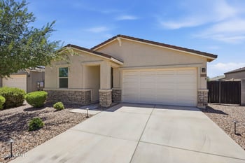 7093 Gamebird Way, San Tan Valley, AZ 85143