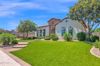 7098 Portland Ave, Gilbert, AZ 85298