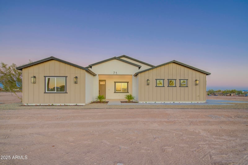 71 352nd Dr, Tonopah, AZ 85354
