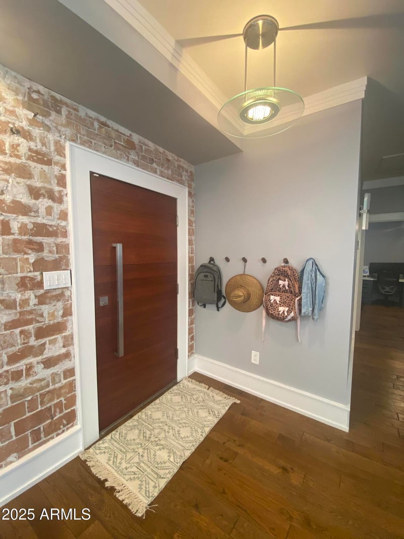 71 Cypress St, Phoenix, AZ 85003