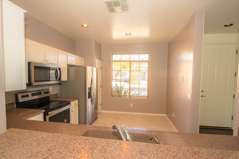 71 W Beechnut Pl, Chandler, AZ 85248
