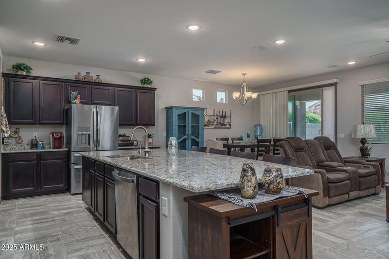 710 152nd Dr, Goodyear, AZ 85338
