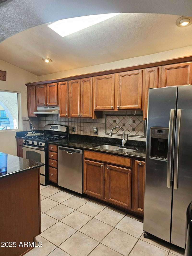 710 9th Ave, Phoenix, AZ 85007