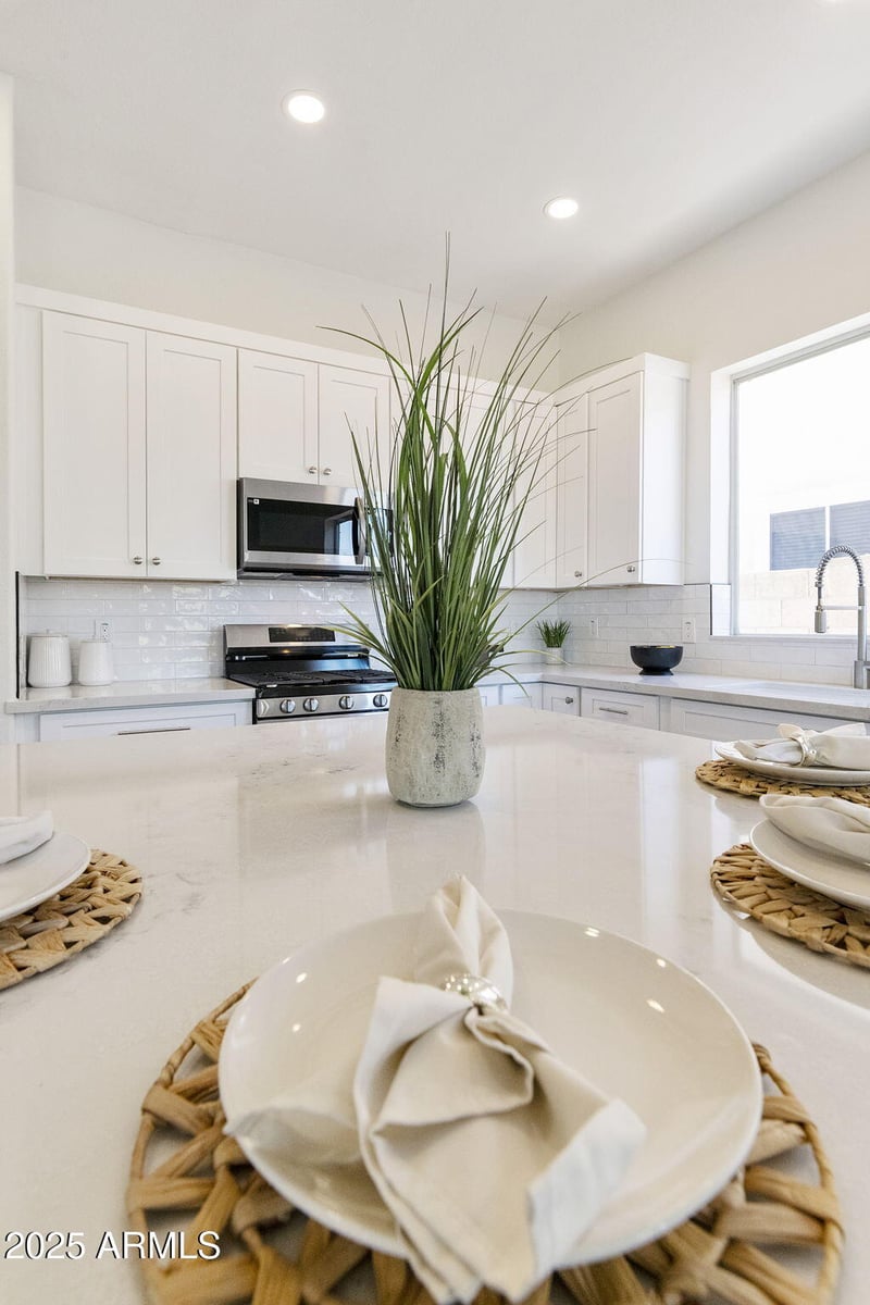 710 Cherrywood Dr, Chandler, AZ 85248