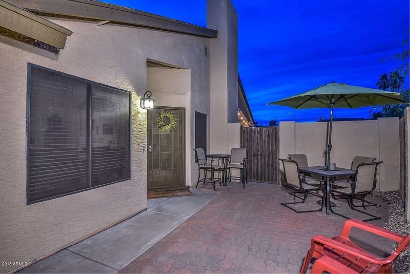 710 E Sack Dr, Phoenix, AZ 85024