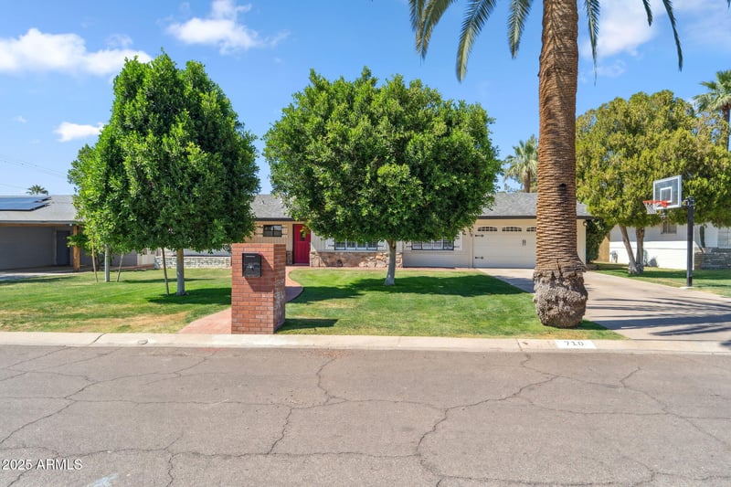 710 Hayward Ave, Phoenix, AZ 85020
