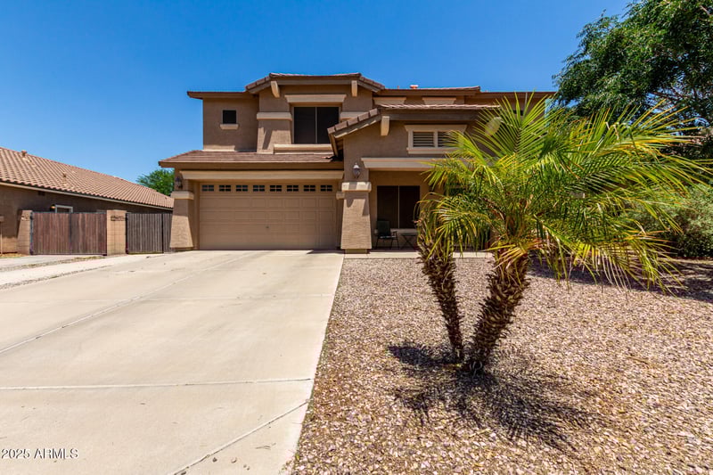 710 Heather Dr, San Tan Valley, AZ 85140