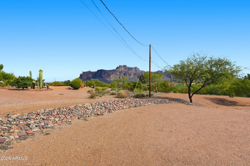 710 Muleshoe Rd, Apache Junction, AZ 85119