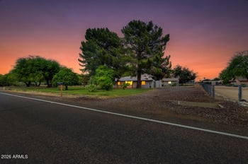 7101 N Perryville Rd, Waddell, AZ 85355