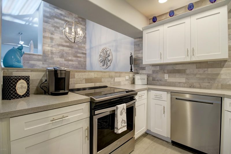 7101 W Beardsley Rd #512, Glendale, AZ 85308