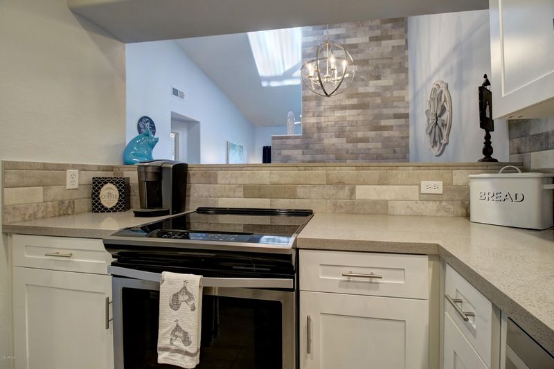 7101 W Beardsley Rd #512, Glendale, AZ 85308