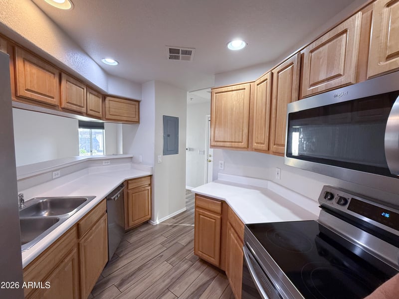 7101 Beardsley Rd #711, Glendale, AZ 85308