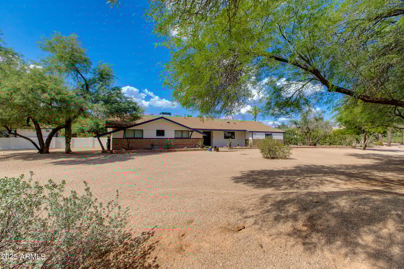 7102 Kalil Dr, Scottsdale, AZ 85254