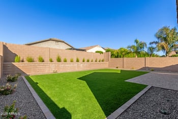 7104 Spur Dr, Peoria, AZ 85383