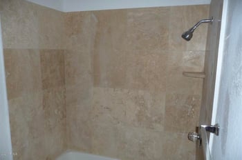7106 68th Ave, Glendale, AZ 85303