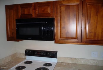 7106 68th Ave, Glendale, AZ 85303