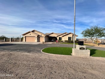 7106 Hombre Rd, San Tan Valley, AZ 85144