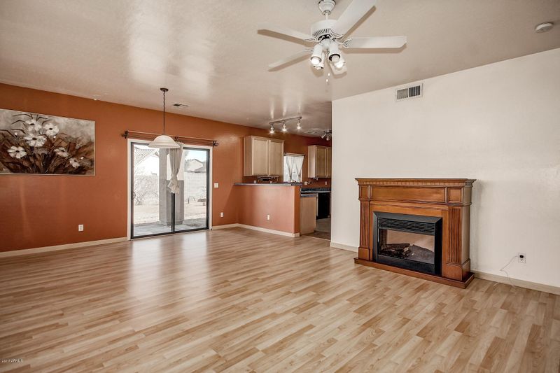 7109 S 14th Dr, Phoenix, AZ 85041