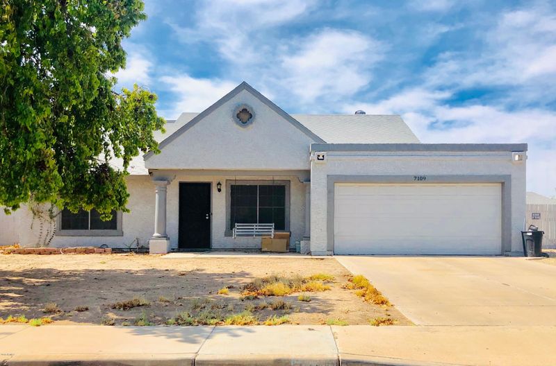 7109 W Cholla St, Peoria, AZ 85345