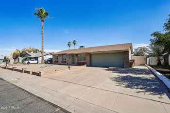 7109 Ironwood Dr, Peoria, AZ 85345