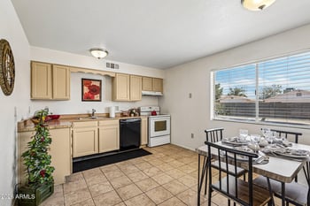 7109 Ironwood Dr, Peoria, AZ 85345