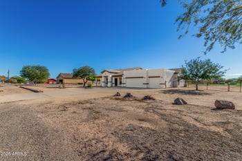 711 Cloud Rd, Phoenix, AZ 85086