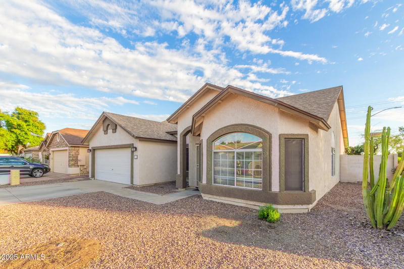 711 Los Arboles Ct, Chandler, AZ 85225