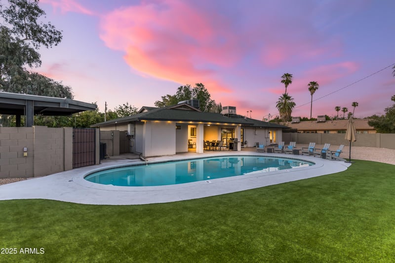 711 Northern Ave, Phoenix, AZ 85021