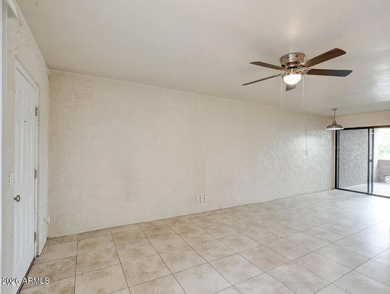 7110 Continental Dr #2008, Scottsdale, AZ 85257