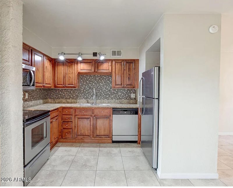 7110 Continental Dr #2008, Scottsdale, AZ 85257
