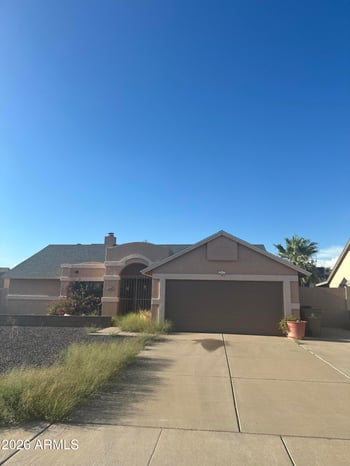 7110 W Laurel Ln, Peoria, AZ 85345