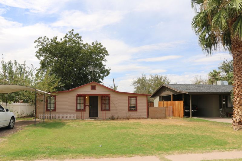 7112 N 55th Dr, Glendale, AZ 85301