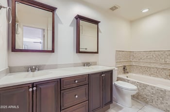 7113 Julie Dr, Glendale, AZ 85308