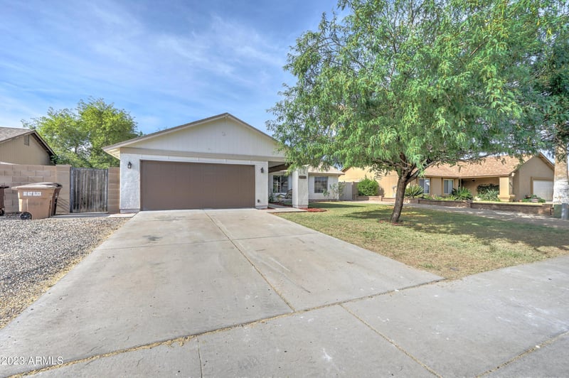 7113 Sunnyside Dr, Peoria, AZ 85345