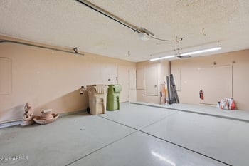 7113 Julie Dr, Glendale, AZ 85308