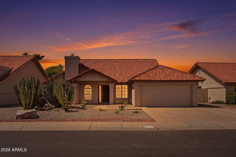 7113 Julie Dr, Glendale, AZ 85308