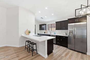 7113 Julie Dr, Glendale, AZ 85308