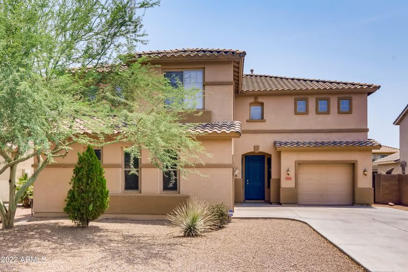 7113 W Sophie Ln W, Laveen, AZ 85339