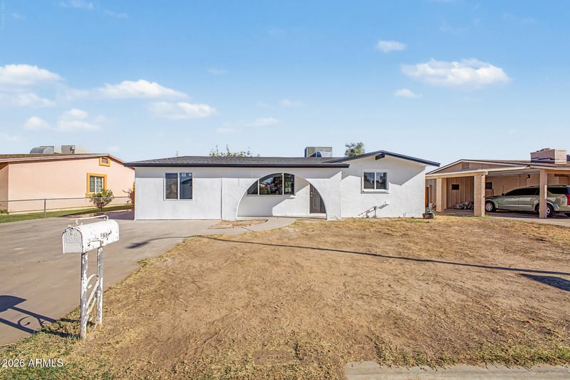 7113 W Vernon Ave, Phoenix, AZ 85035