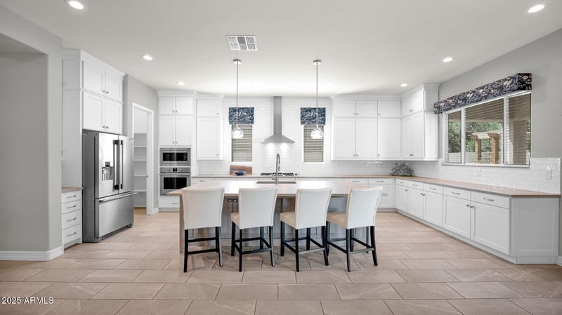 7114 Ludlow Dr, Peoria, AZ 85381
