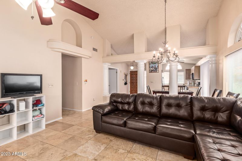 7114 N 28th Dr, Phoenix, AZ 85051