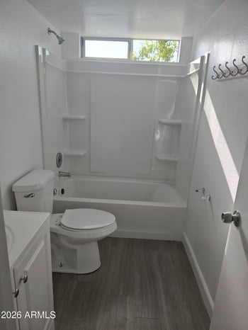 7114 66th Dr, Glendale, AZ 85301