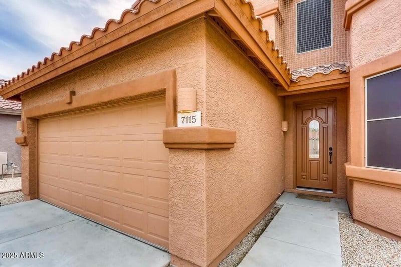 7115 Kings Ave, Peoria, AZ 85382