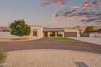 7115 John Cabot Rd, Glendale, AZ 85308