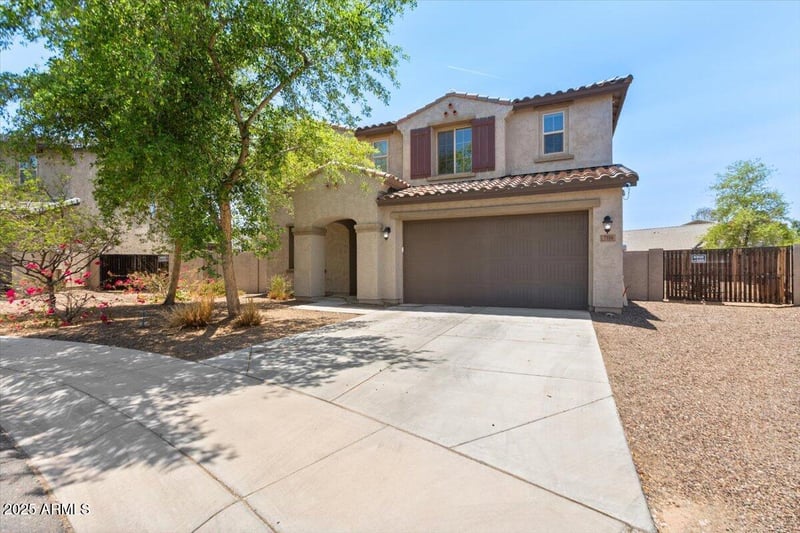7116 19th Ln, Phoenix, AZ 85041